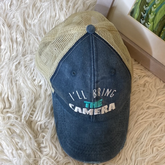 Photographer gift!! I’ll bring the camera ballcap - Picture 2 of 4